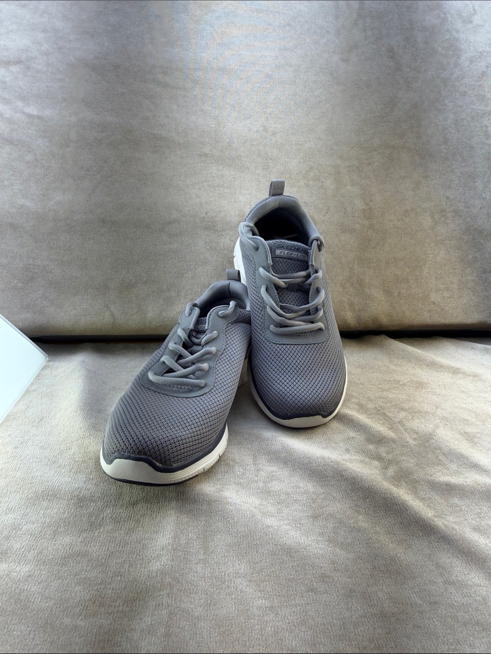 Skechers Men's Gray Mesh Athletic Sneakers